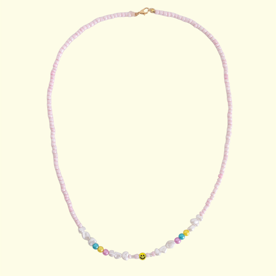 waagbag_allsmiles_necklace_1080x1080_9ce4924e-a313-4536-9636-81e073592af0